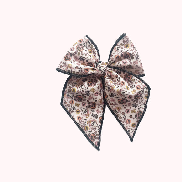 Boho Boo Elle Bow